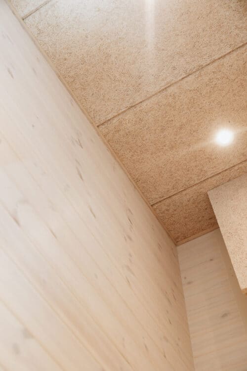 Gulv: 21x142 Furu natur lasert